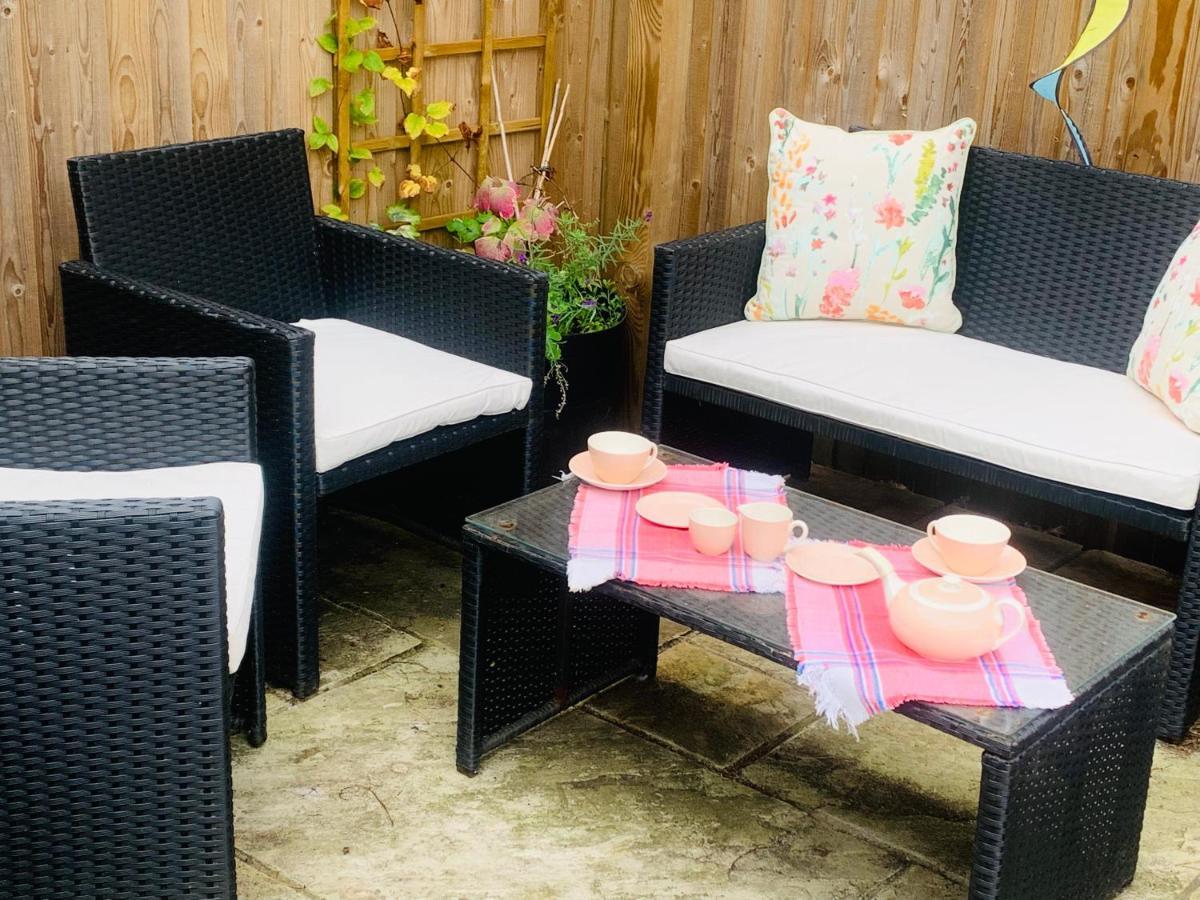Sunshine Cottage Studley  Ngoại thất bức ảnh